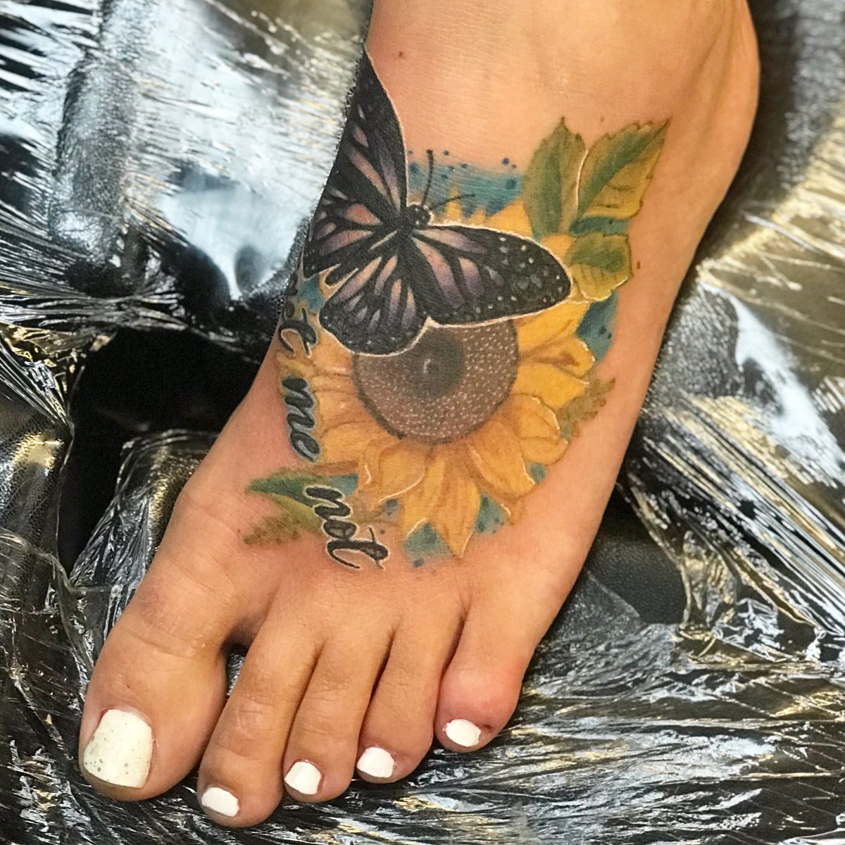 JakeBrownTattoo's tweet photo. Go check out my latest YouTube video 
https://t.co/AFMGSYp2Yc and watch the process of how I did this tattoo https://t.co/pYtWh47EjR
