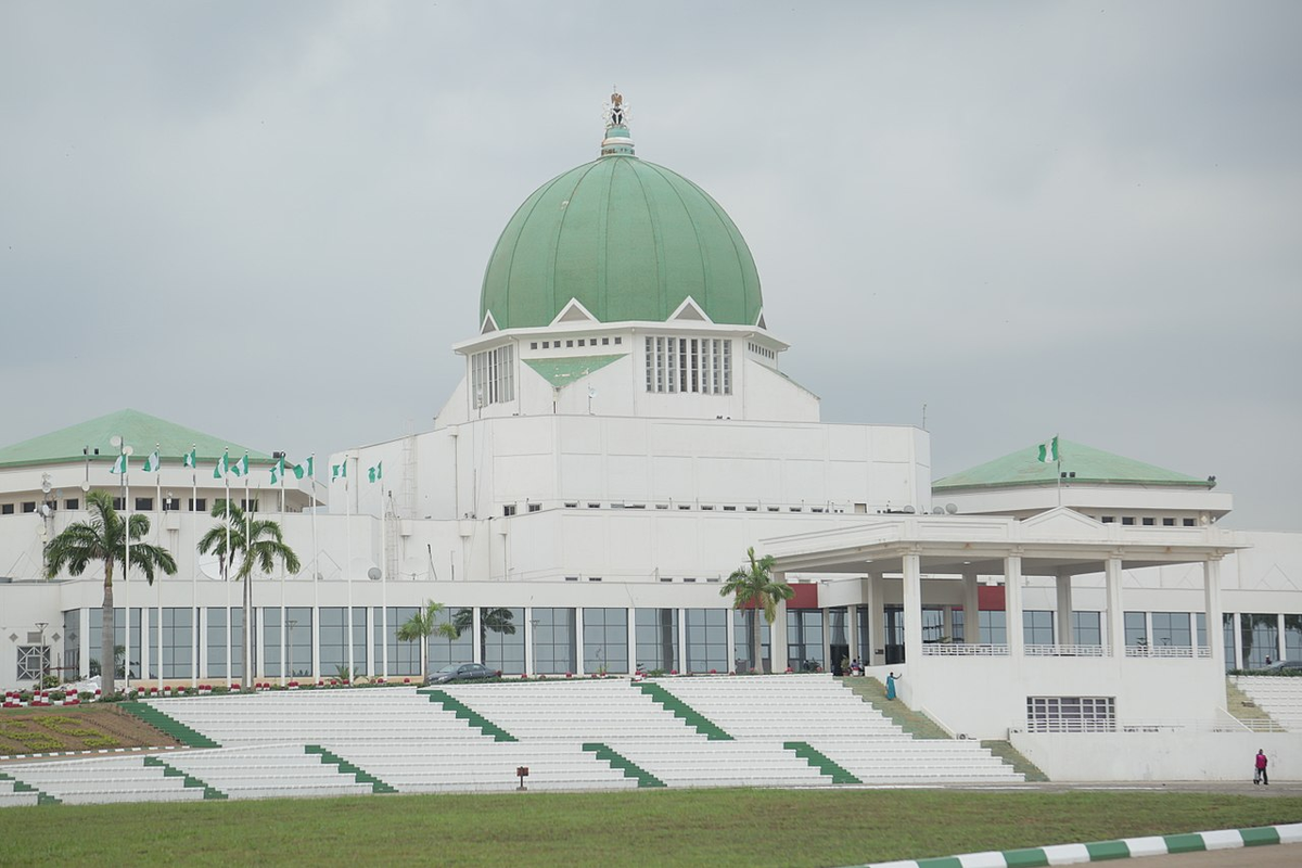 Nigeria's National Assembly is only a bit over 20 years old. Dome and wing form is clearly modeled on older structures like the US Capitol. Keep thinking the shape of the dome and some of the styling nod towards Islamic architecture.