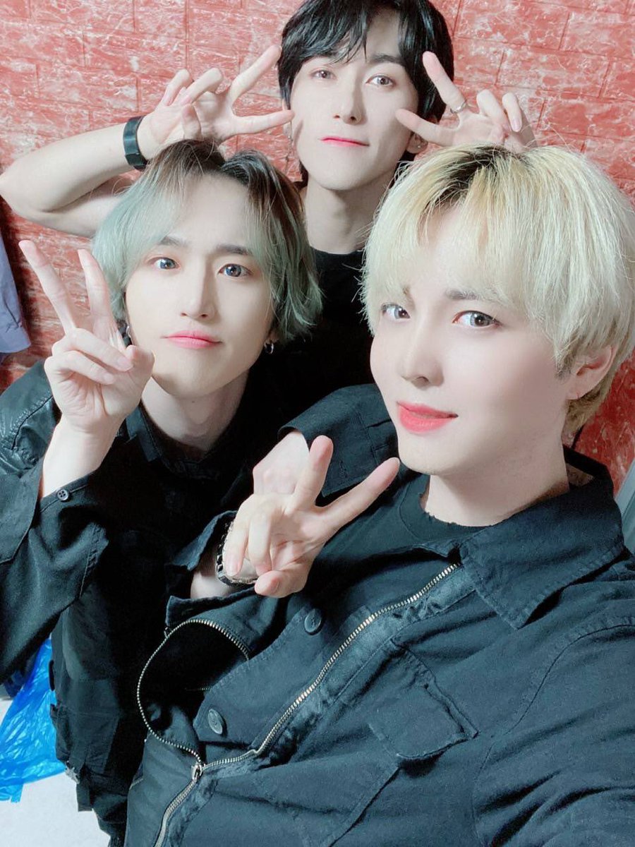target7japan's tweet photo. #TARGET

昨日もたくさんの応援ありがとうございました❤️#WONNIE のおかげで楽しかったです❣️
かっこいい姿をお見せできるよう頑張ります😄
20時から #オンラインライブ 公演、一緒に楽しみましょうね🥰

\20時まで販売中✨/
🎫▶︎https://t.co/qefrCSIPos

#타겟 #GI #ZETH #HYUN #ROI #BOUN #WOOJIN https://t.co/XobHZ3yc2o