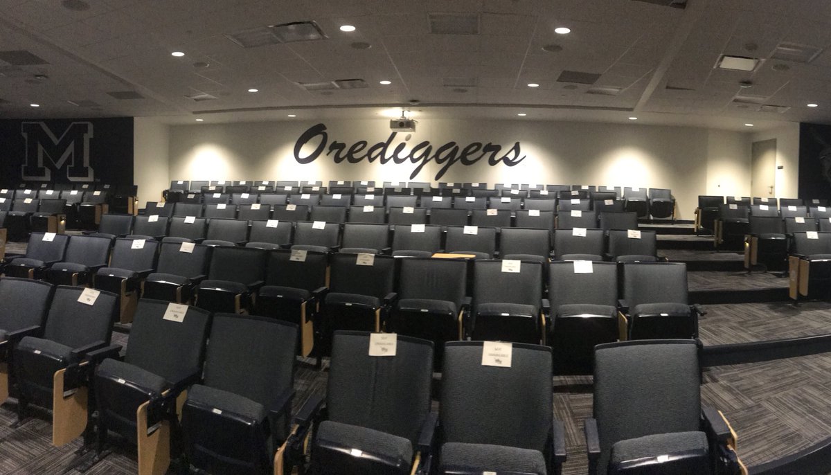 LukeShavey's tweet photo. It was great visiting Colorado School of Mines and doing a workout with @MinesFootball and meeting the coaches yesterday! Great school and program there https://t.co/tZ0CGnbCjD
