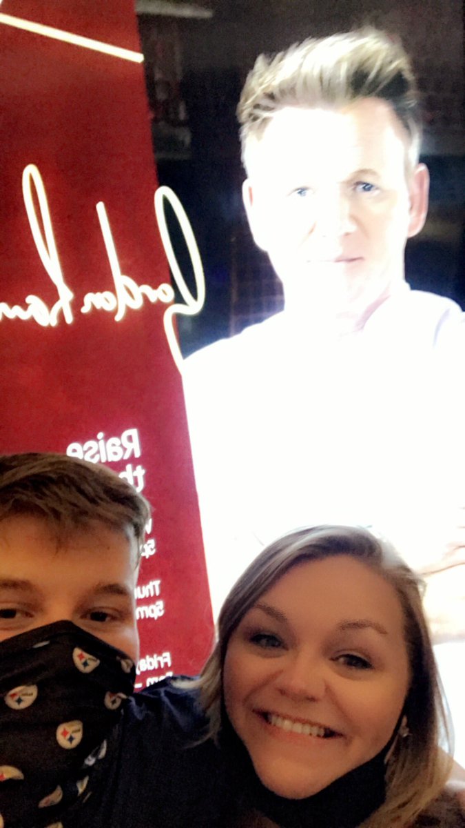 ashley_beeson's tweet photo. Dinner @GordonRamsay Steak in Kansas City! Best meal we have ever had! https://t.co/gWHXDRfXSo