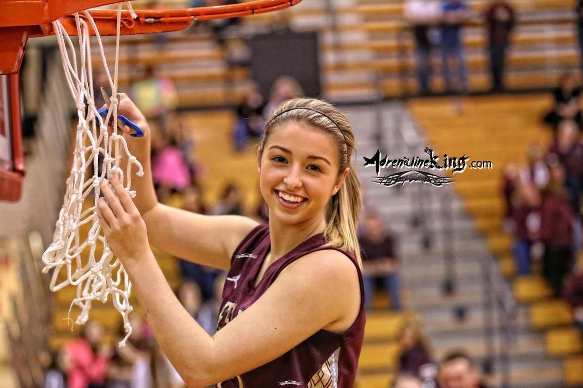 katie moore :) tweet media