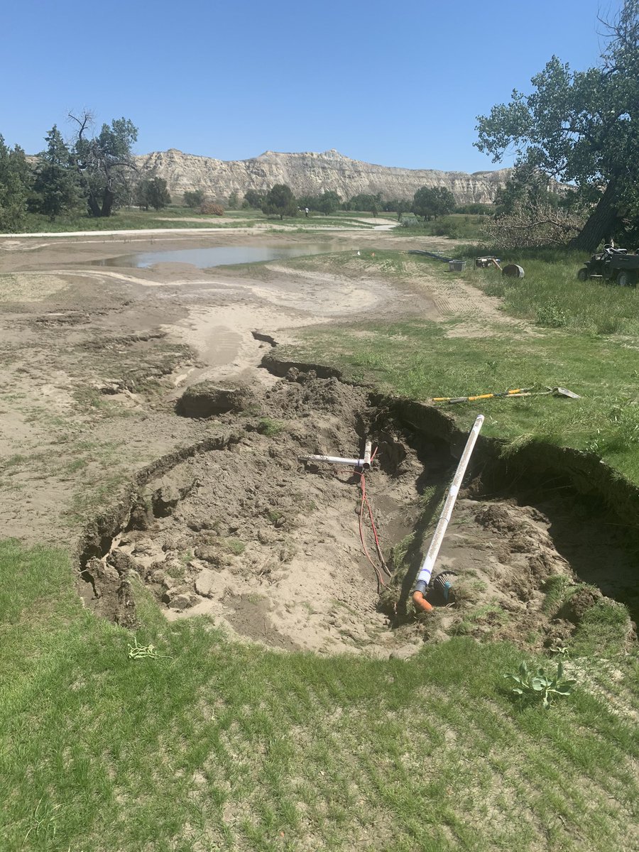 CooperLindhardt's tweet photo. Last I checked, we didn’t add a water feature to the new par 3. https://t.co/x9D9KDgGhu