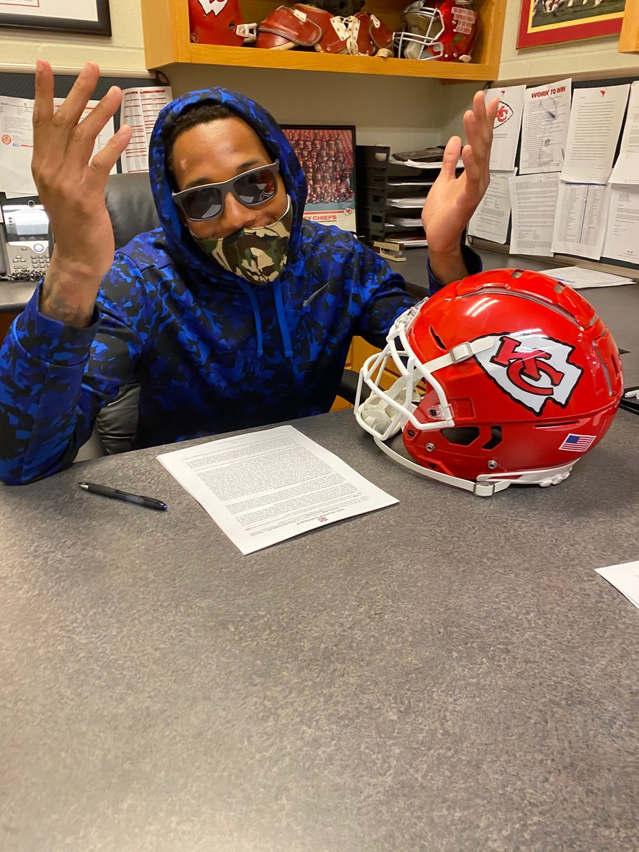 Kansas City Chiefs tweet media