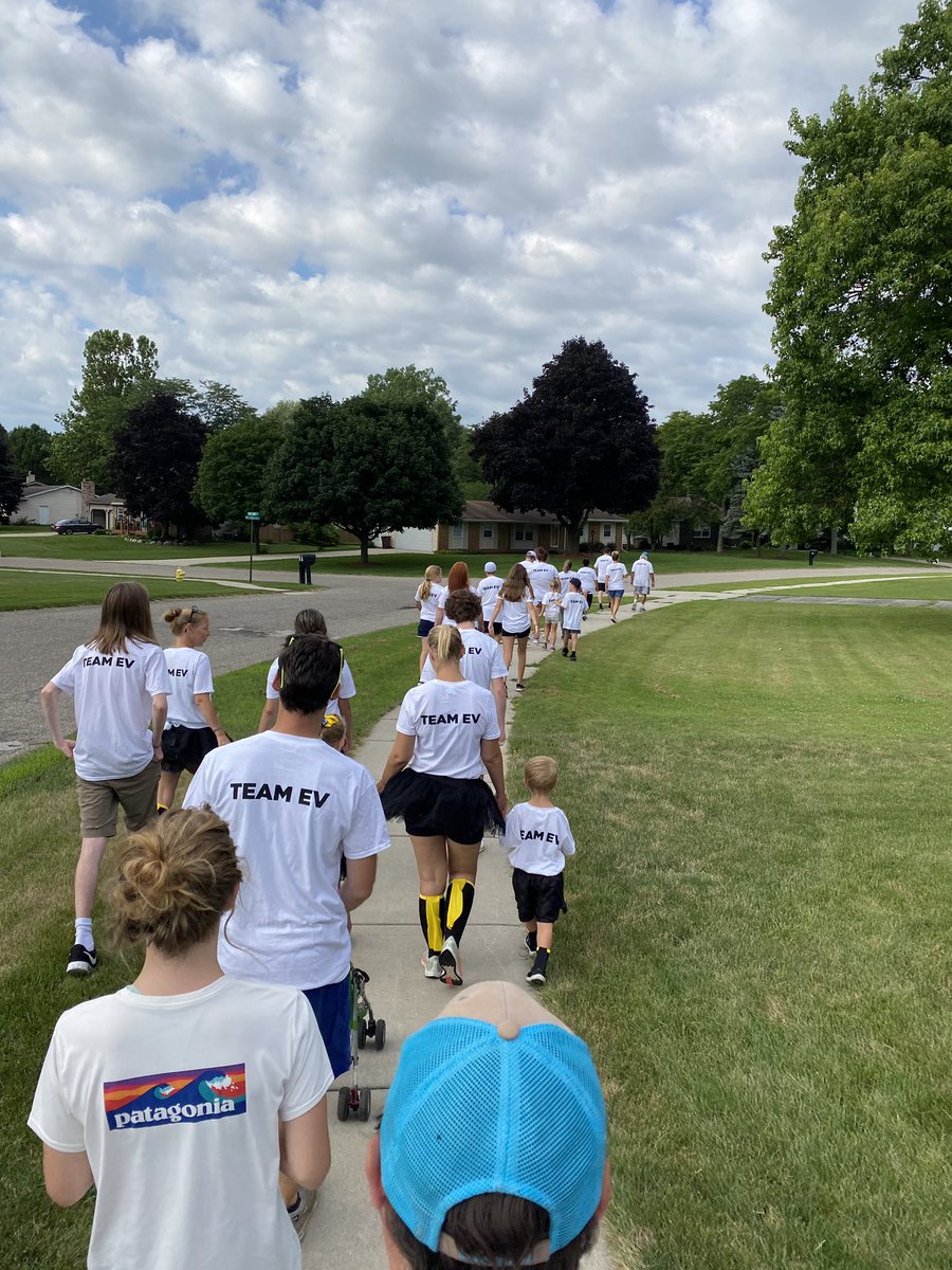 Readingmom201's tweet photo. Ele’s Race today was a great way to gather as a family and celebrate Everson’s life, share memories, and make more memories while supporting Ele’s Place. They help so many people and we can all share in making sure that help can continue. Thanks!BE A HERO!@ElesRace #ElesRace2020 https://t.co/ApLCV66gMp