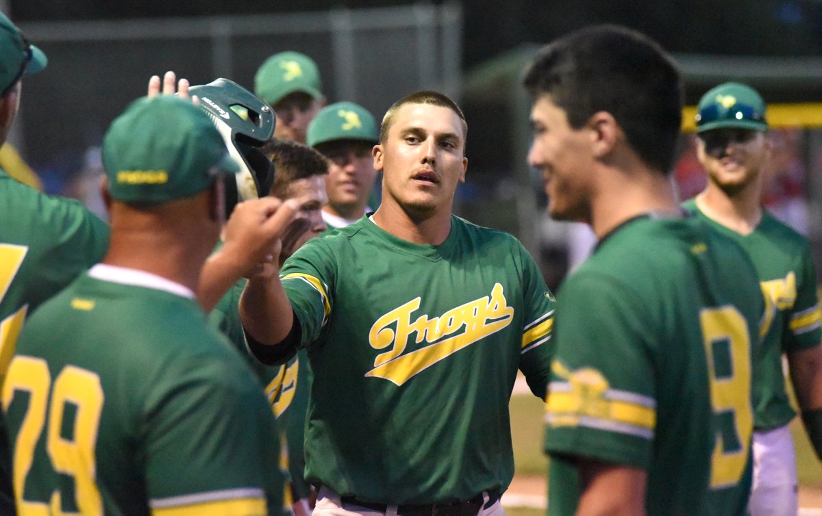 jhoeck's tweet photo. Macon Oplinger homered twice and pitched six innings last night for the @MennoMadFrogs in a District 6B tourney win over Irene https://t.co/LPDnSz5Kj5