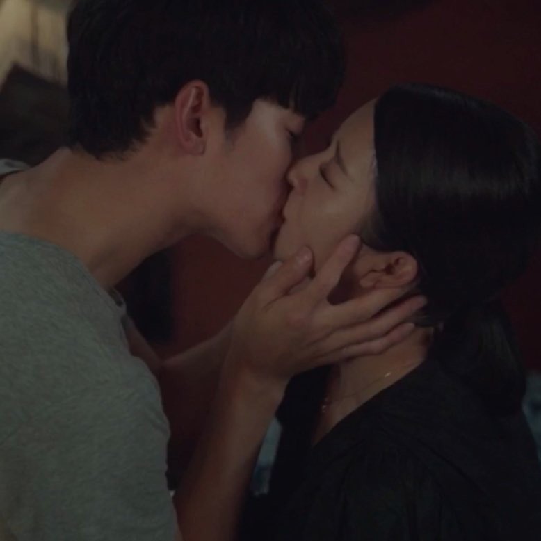 etherealkdrama's tweet photo. we started here              now we’re here https://t.co/7cvsdUESXE