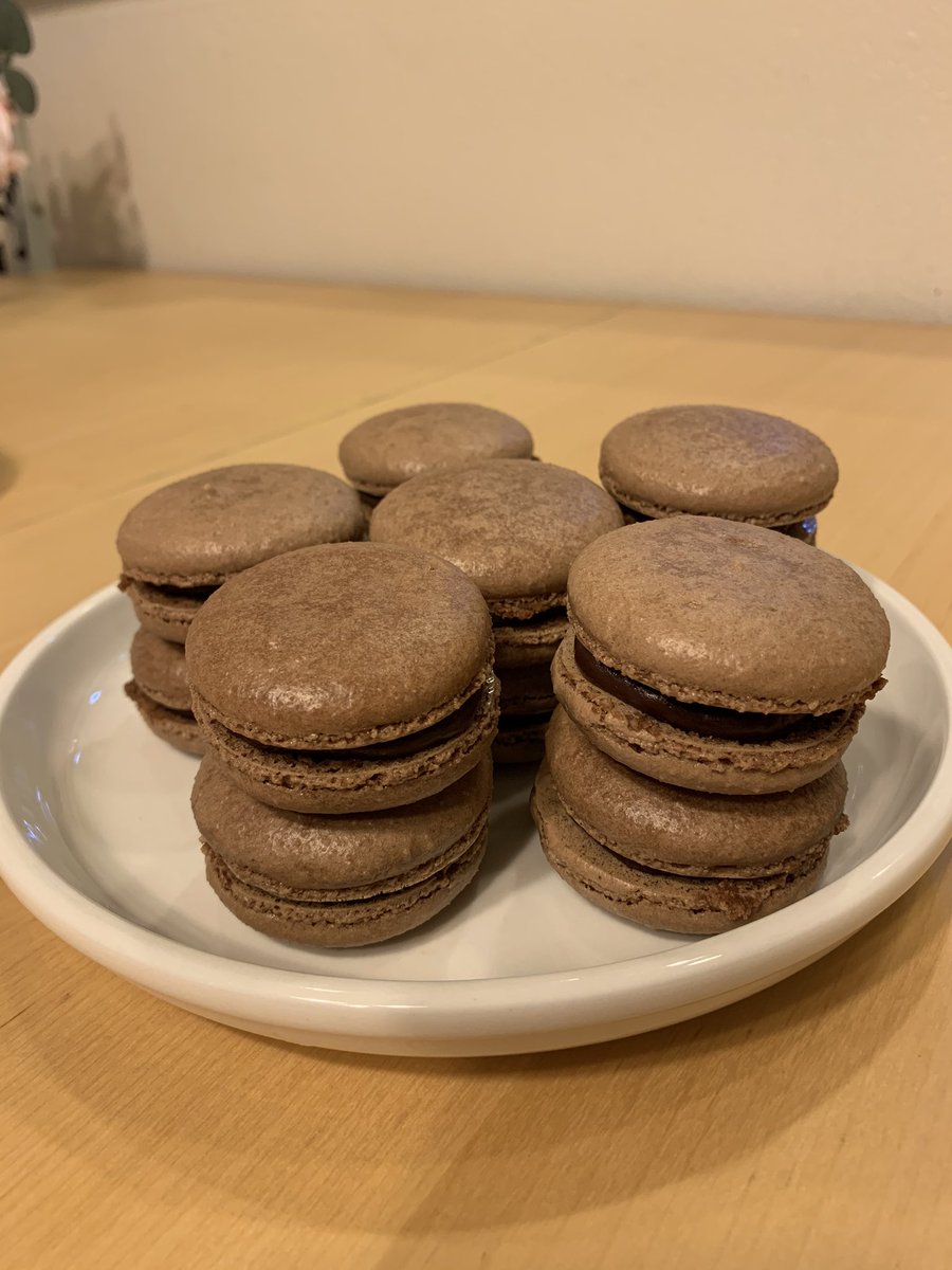 TheAngieDahl's tweet photo. Macarons have become a weekend activity for me, which I never would have thought 4 months ago. 🍫 https://t.co/5b6Bt4Z547