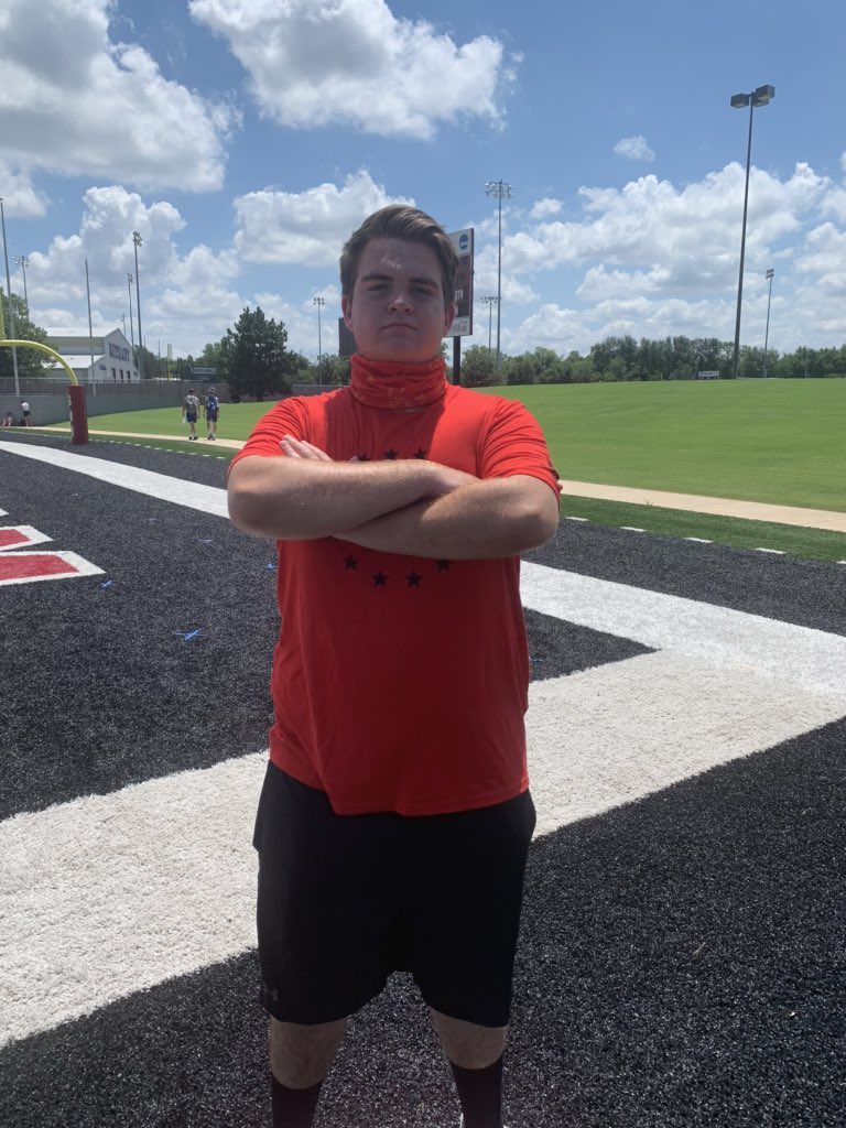 MattGrout72's tweet photo. Had a great day at @SNUFootball, love hearing about all of the great things going on there. Thanks to all the coaches who put in this great camp. Thanks @CoachNABrown for having me out. @SixZeroScout @CVFootballCoach https://t.co/lRQ3fquvYL