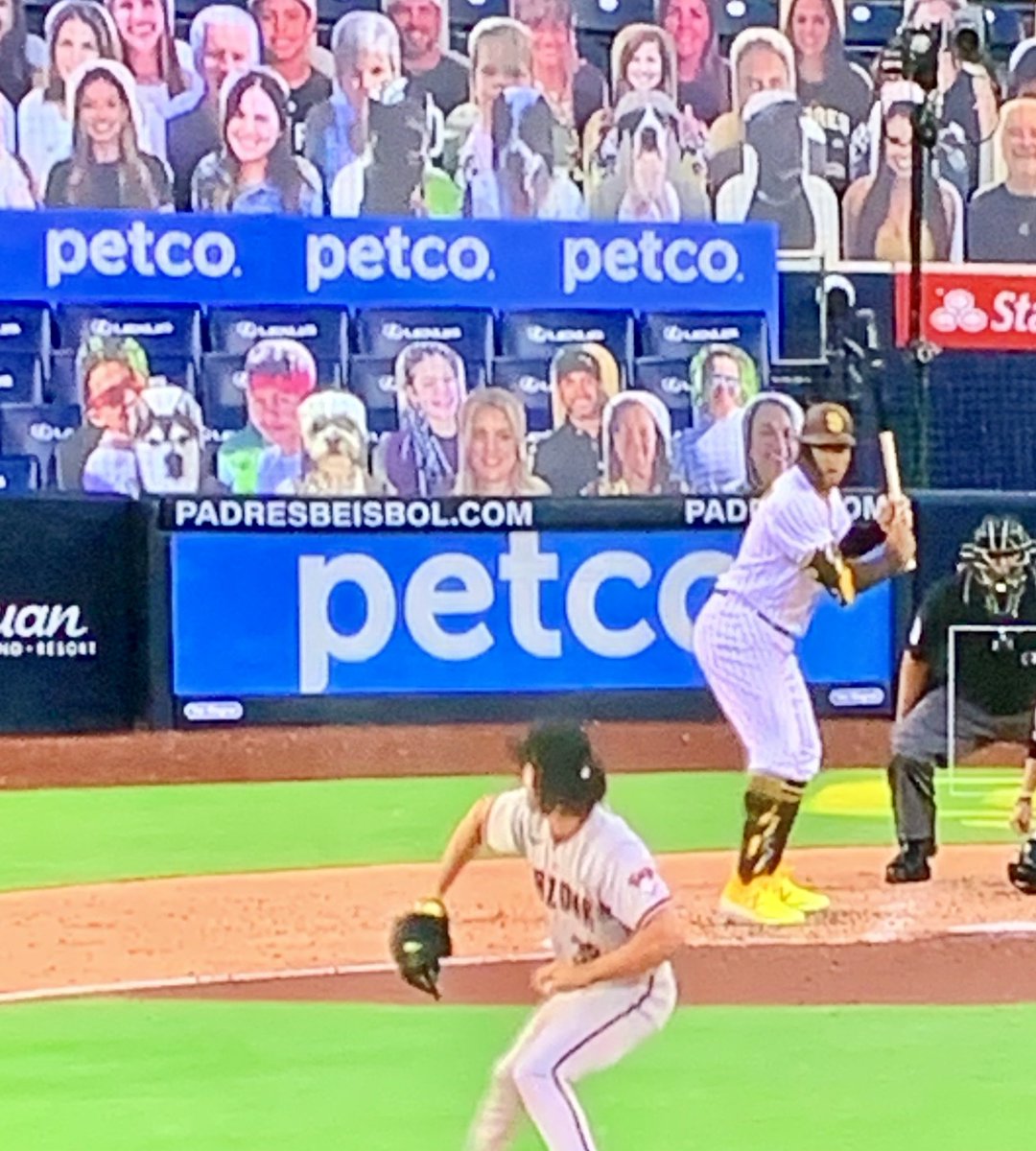 oliverramiro's tweet photo. @Cubs i may not be able to get tickets behind homeplate in wrigley...can i get a cardboard cut out of me behind homeplate? https://t.co/KfriaIArkd
