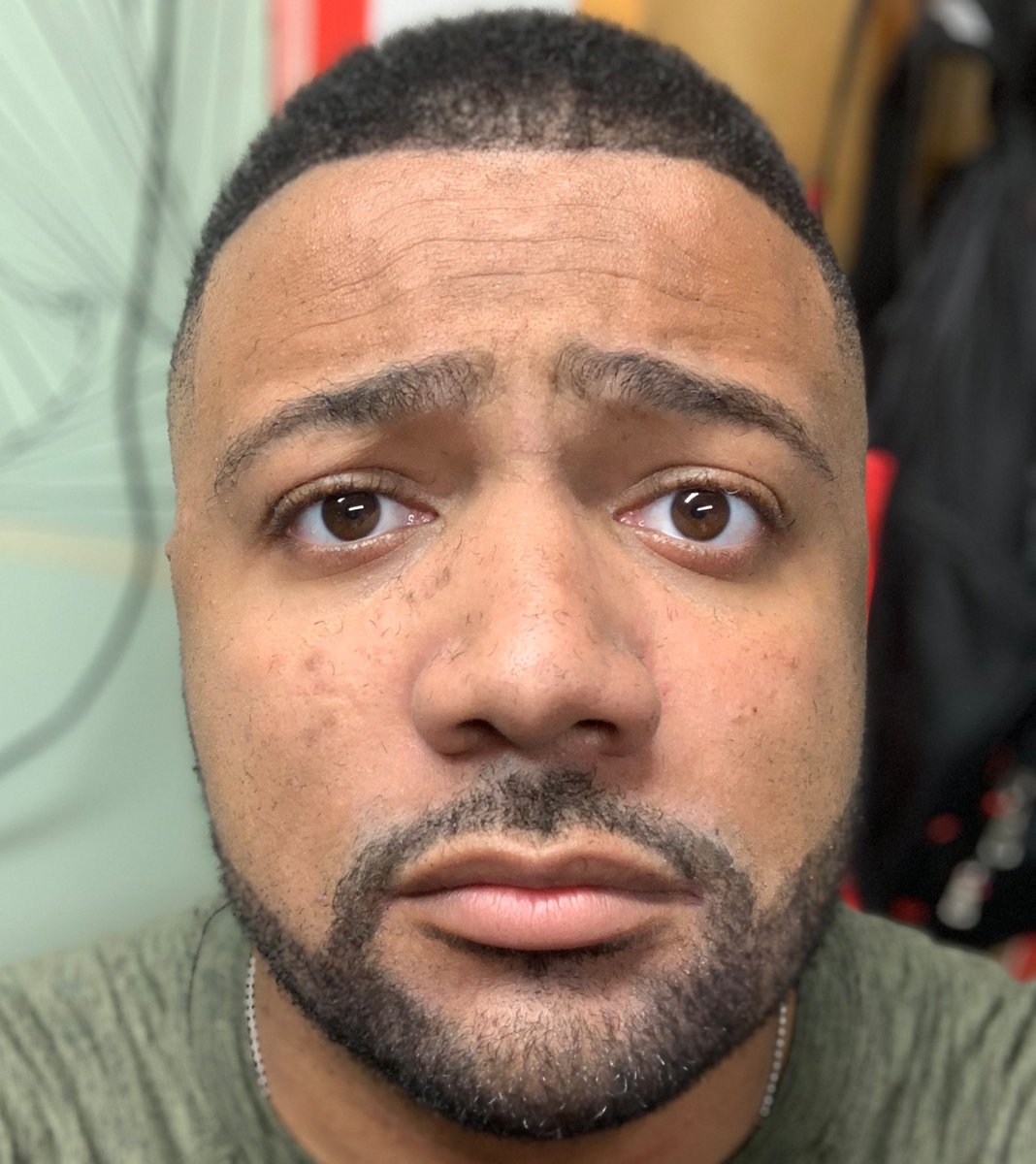 _rhyThmaTik_'s tweet photo. 💈#FreshCut #MenWithScruff #BlackGuy #AfroAmerican #Barber https://t.co/f48rYku62d