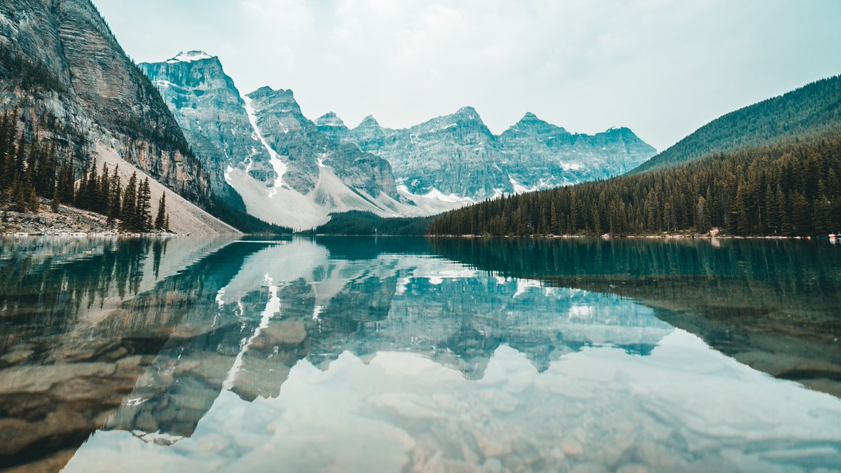 SoundEscapeProd's tweet photo. Close your eyes and go somewhere else. Let go of the mundanity of life, and focus on the serene. Allow your mind to slip into another world, another place, that only you can go to. 

Let these waves bring you someplace new.

That is the power of #AudioFiction #podcasts #audio https://t.co/bGvAYZaIo2
