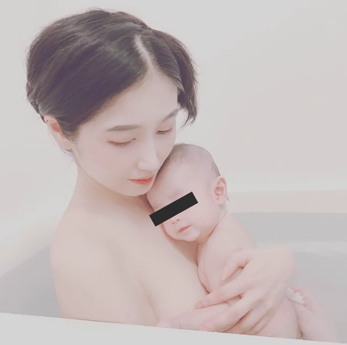 なゆゆはインスタもやっている! 赤ちゃん写真や自撮り、夫ことチャラヒゲの作ったご飯写真などを載せているのでチェックしてみてね! https://t.co/z5dnvKBkZK 