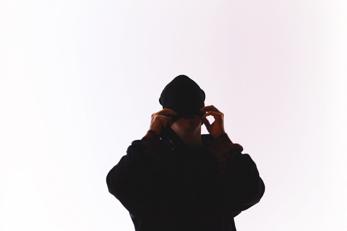 RAMIREZ_187's tweet photo. Fun fact I used to wanna do photography before this music shit https://t.co/8zgITwIFZr