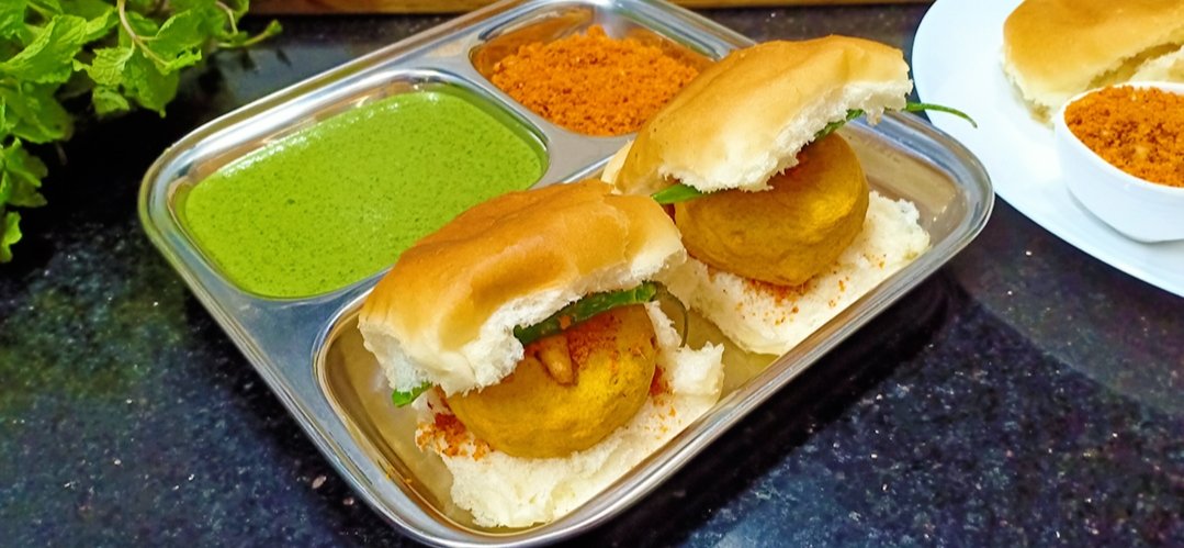 sonyskitchen100's tweet photo. Mumbai Street Food Vada Pav
https://t.co/N0fMTcfkHh
#sonyskitchen
#Vadapav
#youtubeindia
#Indianyoutuber
#homecooking
#streetfood https://t.co/i2rpQmLGQT