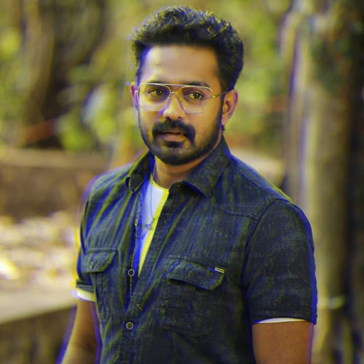 TommyTony12's tweet photo. തീയേറ്ററിൽ വലിയ വിജയം ആയില്ലെങ്കിലും ഈ ക്യാരക്ടർ കൊലമാസ്സ് ആയിരുന്നു.. !! #stalinjohn #asifali #underworldmovie #arunkumararavind @actorasifali @AsifAliLive1 @Asifali24x7 @AsifAliOnline @DhafGirls @ClubDhaf https://t.co/FWw7xYrbrj