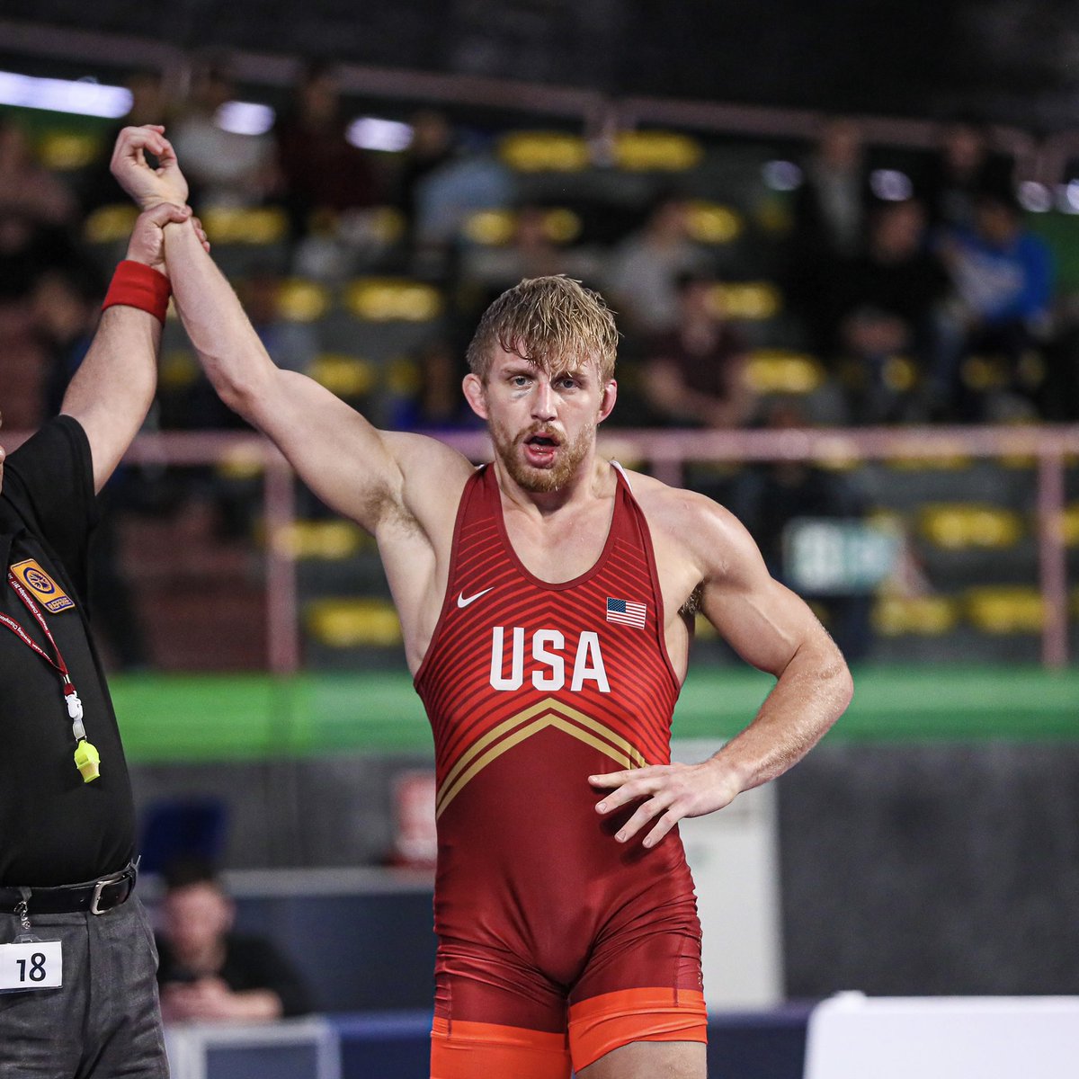 wrestling's tweet photo. In a battle between two-time world champions, @kyledake444 edges @ChamizoFrank, 4-3.

Dake scored a stepout, a reversal and a gut wrench to win the match by one point. https://t.co/kE0LhfAB0W