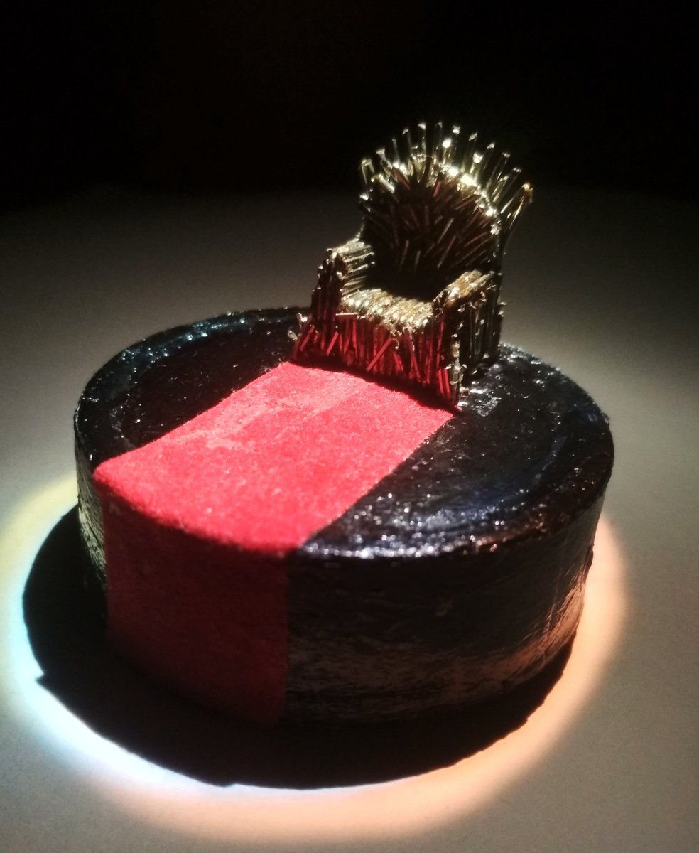 NahianShamrat's tweet photo. For the first time in his life, he created something creative that surprised me. @_Arian_Milan_ made a little tiny Iron Throne with james clips and stapler pins and it looks really cool. Great job 🙌
#GameOfThrones #IronThrone https://t.co/2UjhwY5brg
