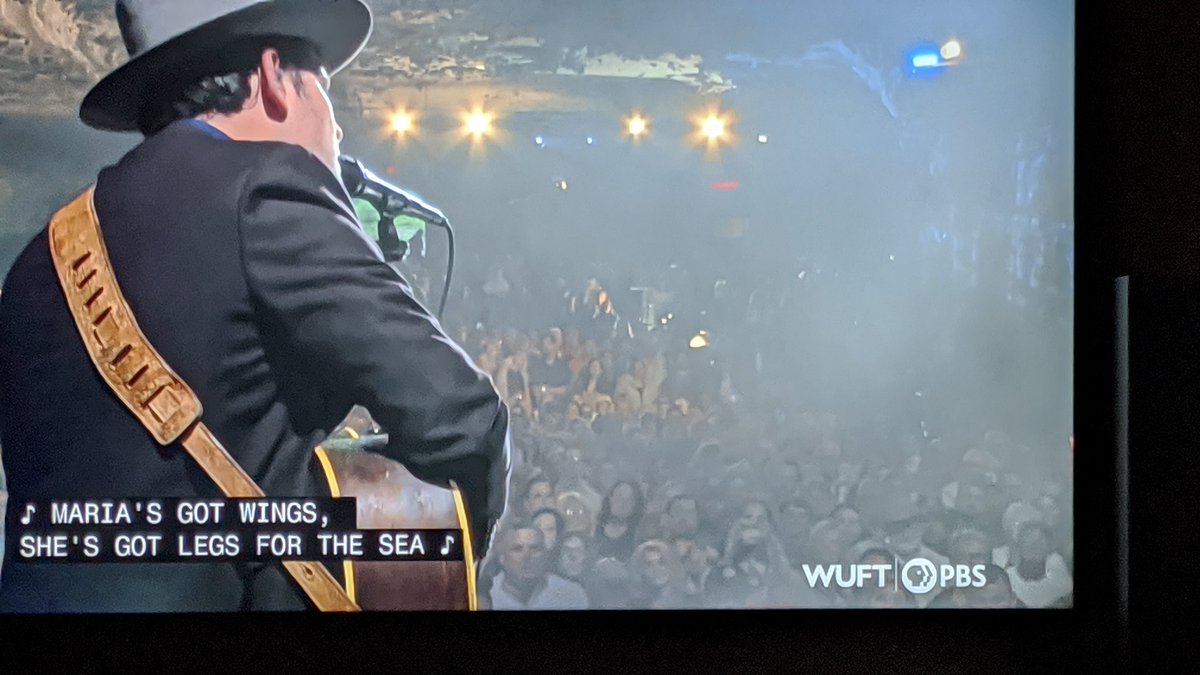 GatorCmac's tweet photo. @GregoryAlsakov great set on @BluegrassUnderg  tonight. My favorite was the 10 minutes you stopped the performance and read passages from Foundation https://t.co/KiooizvAgv https://t.co/DljJhMKKTy
