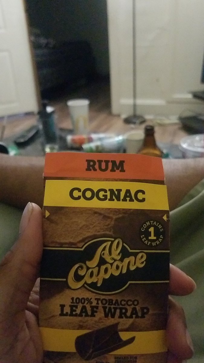 thehomeboi's tweet photo. Dnt smoke for #Clout do it for the #Sport do it for the #lifestyle do it with @CaponeCigarillo #LeafWrap the best in the game today. #NoMess #Easytoroll #smokesomebitch https://t.co/s9SOANb12R