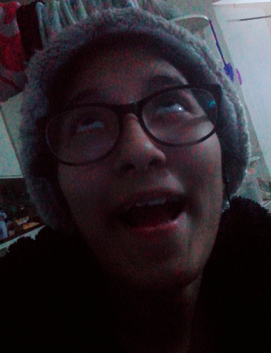 LittleS199809's tweet photo. #HAPPY_ILAND_DAY #HAPPY_FIRST_WITH_ILAND #EggiesSelcaDay #ESD @ILANDPeru
Funny Selca, i tried 🤣🤣😂😂😂 https://t.co/MkrlhtYR6M