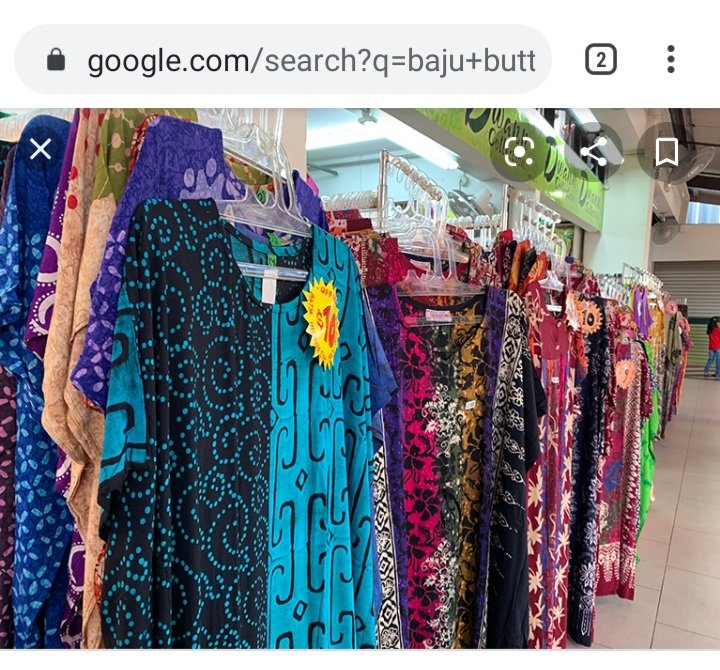 The style is similar to the "baju butterfly" that makciks (aunties) wear to the market or as night dress in Malaysia and Singapore LOL.