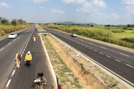 (3) ABUJA-LOKOJA ROAD: SECTION IV (KOTON KARFE - LOKOJA)Contractor: Gitto ConstructionContract Sum: N31.08bnCurrent Completion Level: 76.0%2020 SUKUK Payment: N2.5bnAsphalt Wearing and 1st & 2nd Coat surface dressing on shoulders with lined drainsKms Covered (2020): 5.5km