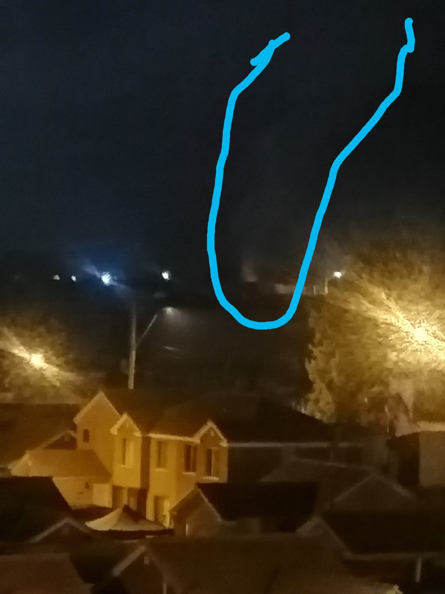 hp2000cl's tweet photo. 25 julio 2020, 23:08hrs, San Marcos 5, lleno de humo, con quema nuevamente https://t.co/yjNwjHZDcA
