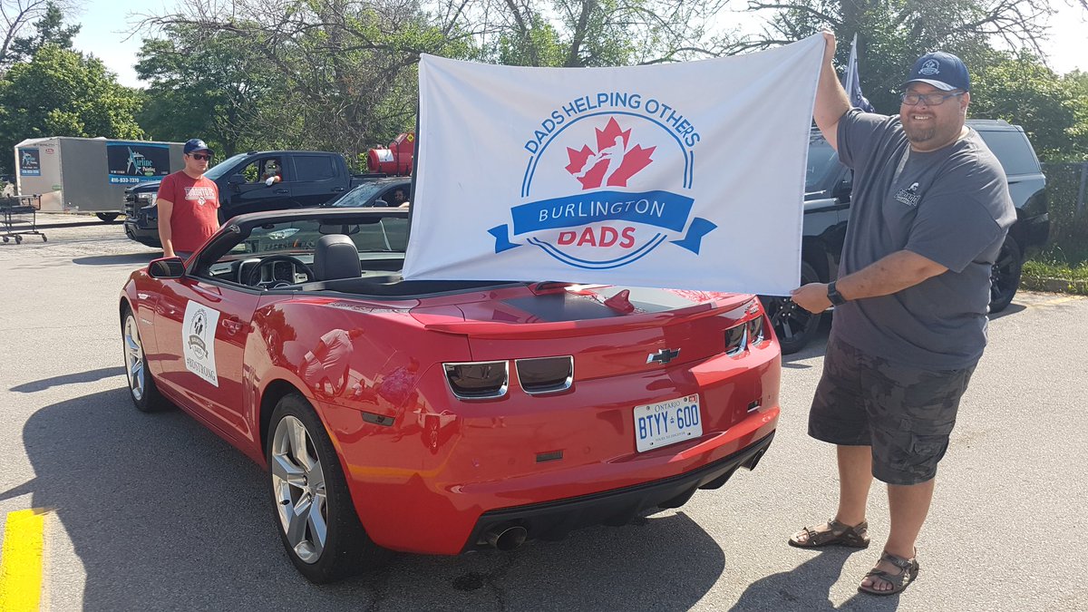 JonesWard2's tweet photo. Today was the last Burlington Dads birthday convoy.starting with my daughter's birthday with @MariannMeedWard a couple week event that turned into a 4 month every Saturday amazing bonding experience #bdstrong will miss the smiling faces androcking like a hurricane with mycopilot https://t.co/BaXgW0qttX