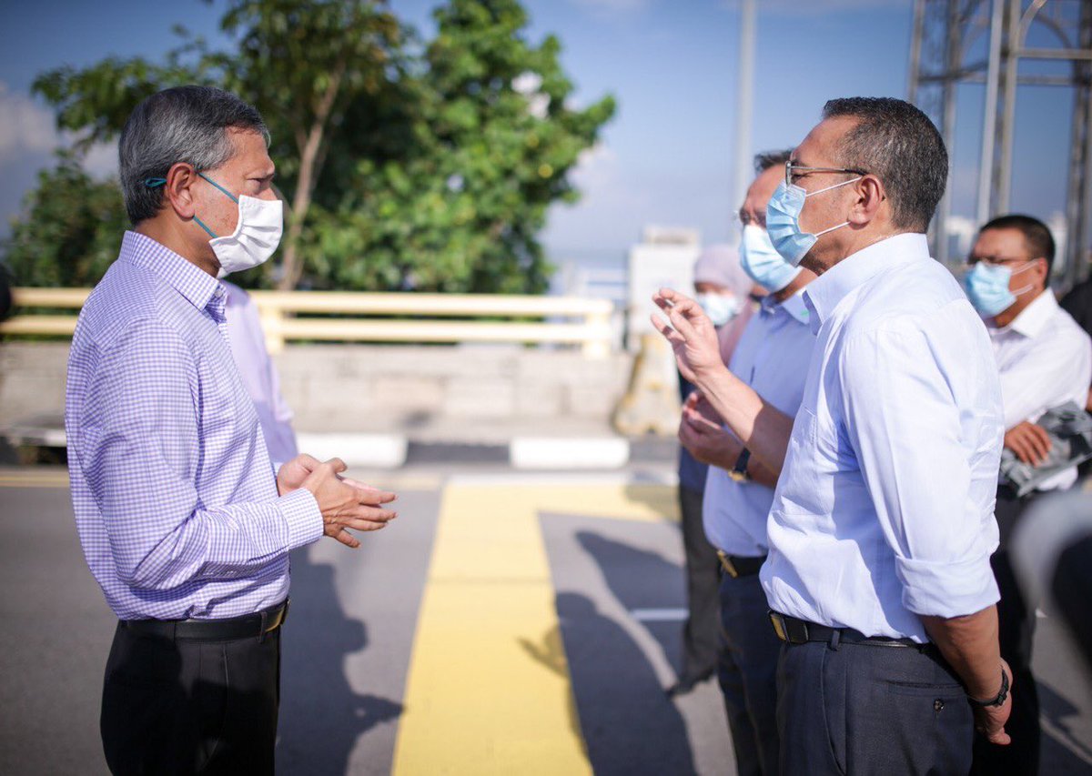 HishammuddinH2O's tweet photo. The operational details of the #RGL and #PCA, including the detailed requirements, health protocols, and application process involved for entry and exit into 🇸🇬 Singapore and 🇲🇾 Malaysia, will be finalised and published shortly. https://t.co/4eHOscb5Ts