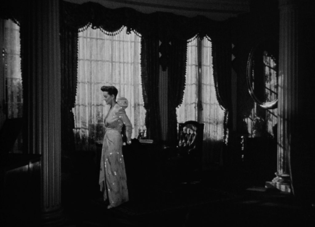 hoax - now, voyager (1942)“don’t want no other shade of blue but you, no other sadness in the world would do”