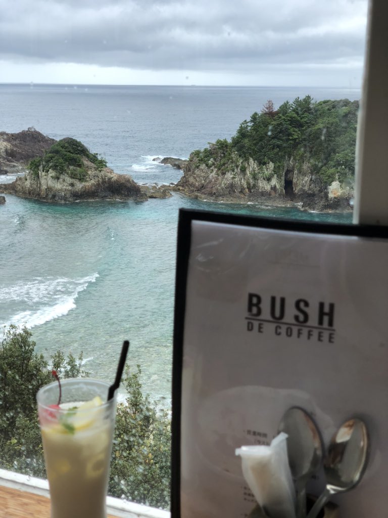 camp_geeks's tweet photo. 一瞬日がさした！

#bushdecoffee https://t.co/TLxtPWK6jb