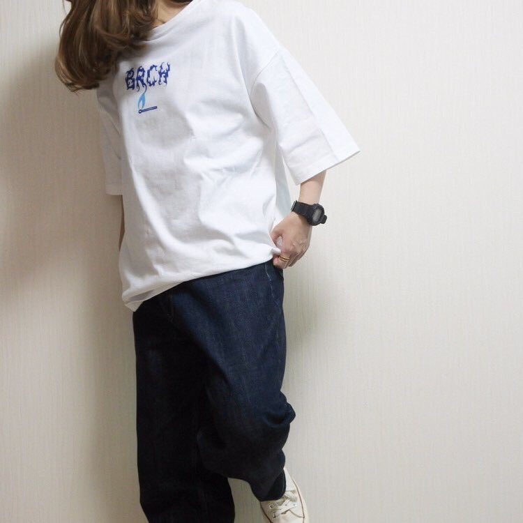 brch_gallery's tweet photo. minne メルカリで販売中!
オリジナルデザインです(^◇^)
#オリジナルTシャツ
#イラスト
#brch
#Tシャツ https://t.co/m7VnQ1dnlI