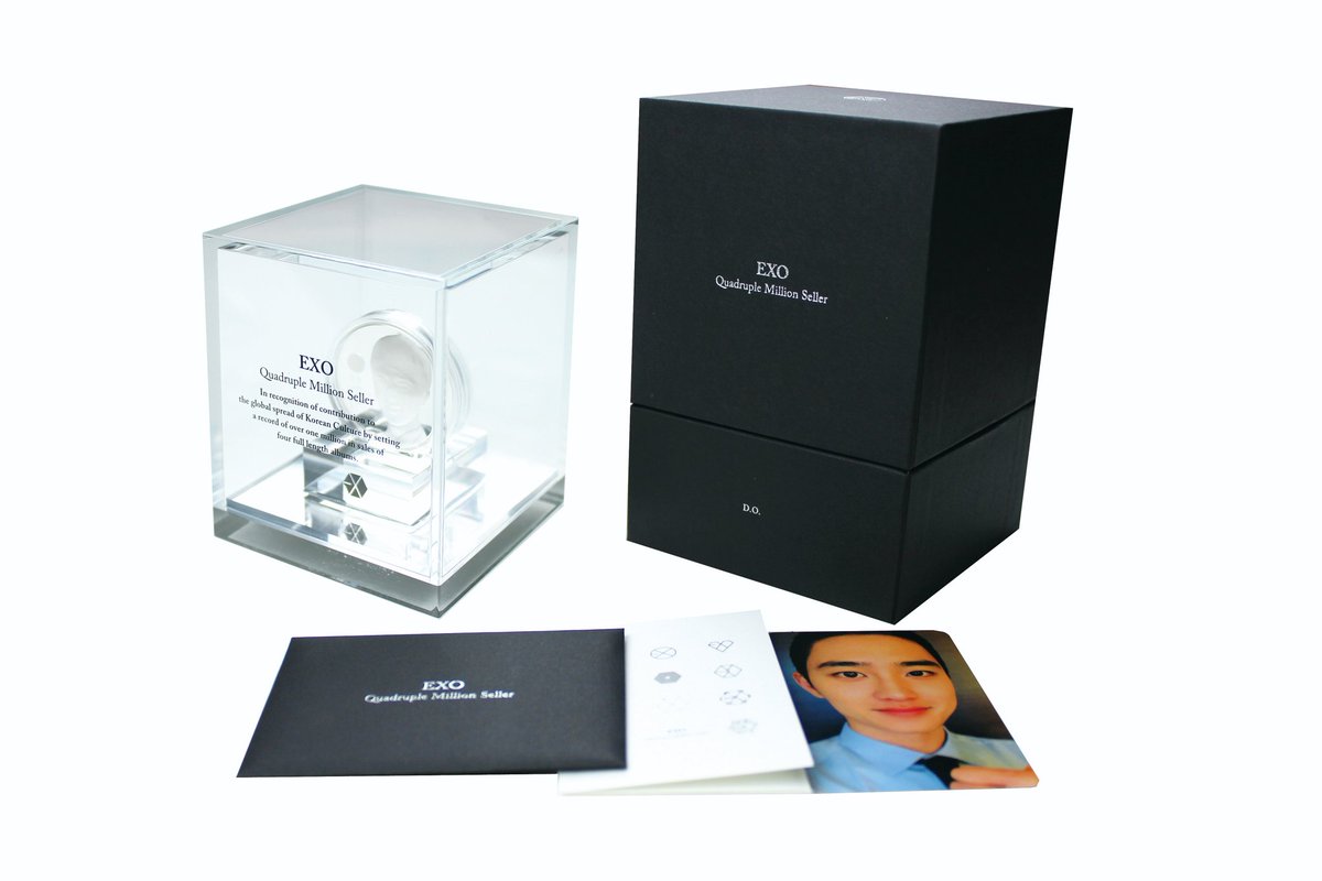 solipcontents's tweet photo. [2020 EXO MEDAL Global Limited Sales]

EXO Offcial Medal package configuration_D.O
Buy: https://t.co/OsjiI3kTUz

#WeareoneEXO #EXOmedal #globallimited #EXO 
#엑소공식기념메달 #Dreamconcert #DO https://t.co/Oghd2un4FB