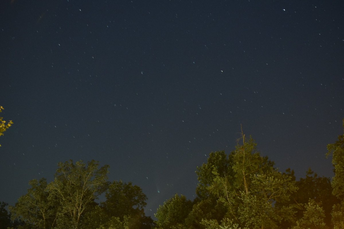 WM_MikeMurphy's tweet photo. My last photos of #cometNEOWISE #NeowiseComet for at least 7,000 years https://t.co/QXFQhCYIzM