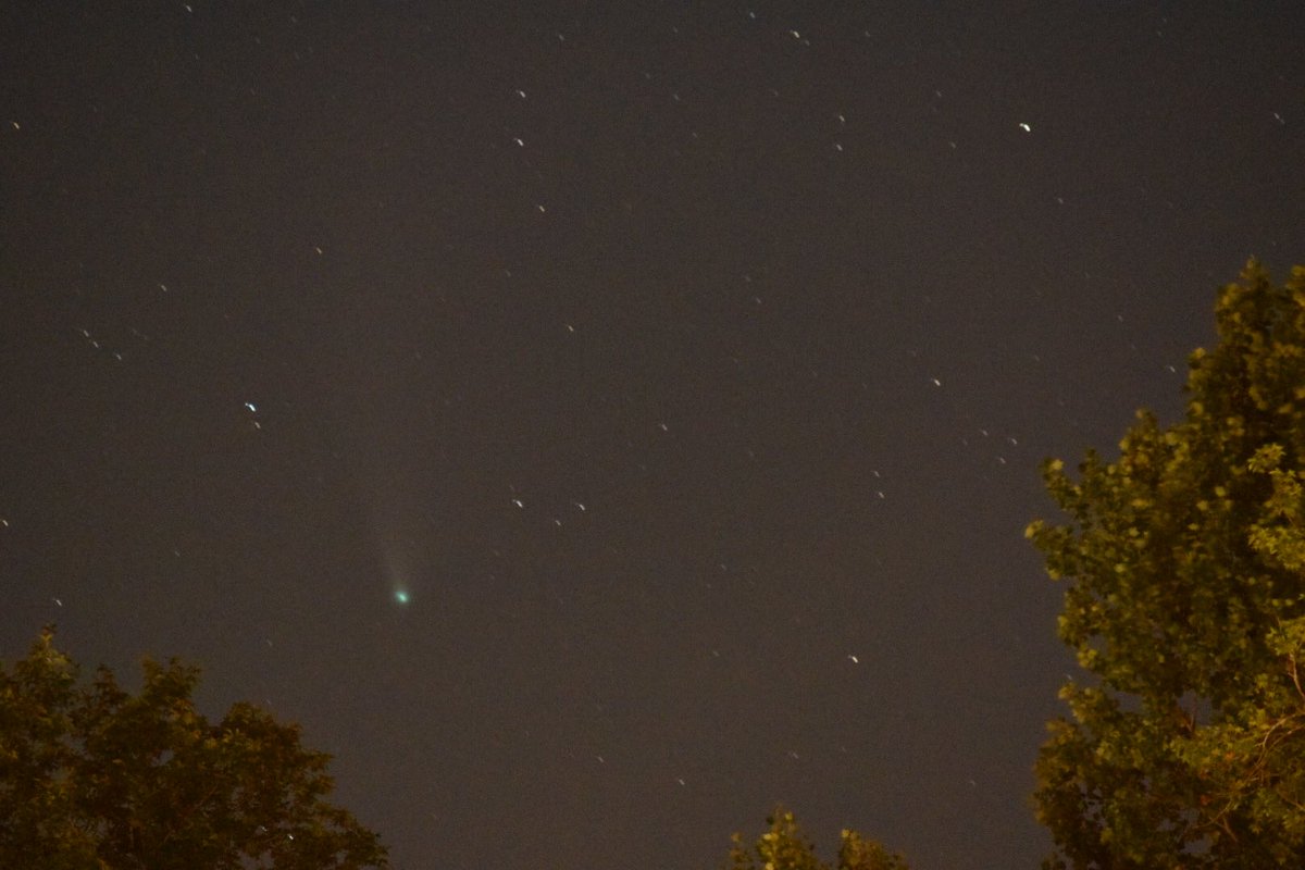 WM_MikeMurphy's tweet photo. My last photos of #cometNEOWISE #NeowiseComet for at least 7,000 years https://t.co/QXFQhCYIzM