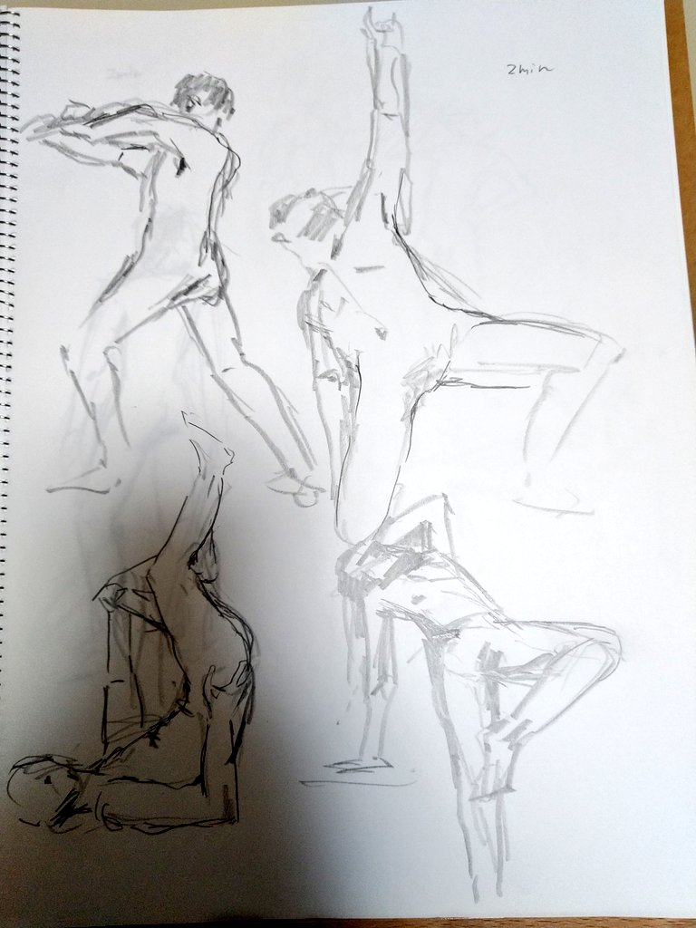 久しぶりに実際のモデルさんを描くクロッキーやりました。特に男性は初めてだったので貴重な体験ができました。
主催、モデルの方、ありがとうございました。

#渋谷クロッキー会 