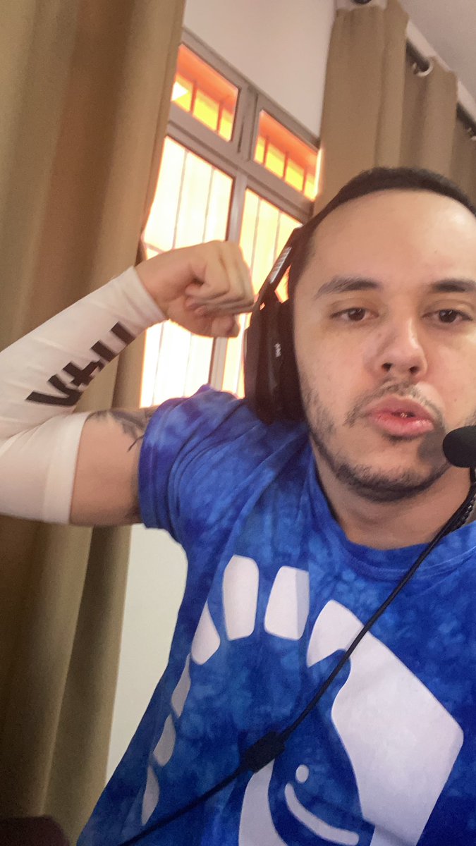 Liquid NESKWGA on X: Rapaziada desculpe o atraso e perdão a live curtinha,  porém estou bem cansado e prometo que segunda estamos de volta nossa  rotina!! Obrigado a todos que compareceram hoje