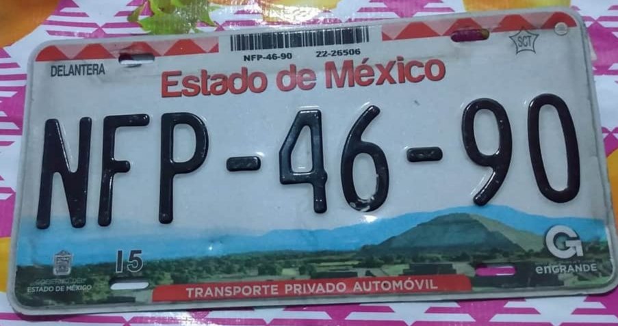 RaulGonzalezNov's tweet photo. Si usted perdió esta placa, se encuentra en Protección Civil de #Almoloyadejuarez ahí puedes acudir por ella. 25/Julio /2020 https://t.co/EPZHKlpdni