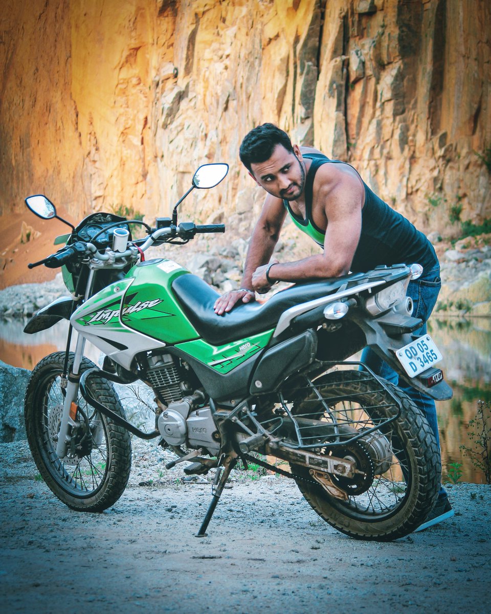 beingansumankar's tweet photo. H E L L O ! 💚
.
.
.
.
#love #Twitterers #tweegram #photooftheday #amazing #smile #like4like #PhotoOfTheDay #picoftheday #snapshot #photography #bestoftheday #follow #colorful #style #swag #IndiaFightsCorona #SalmanKhan @BeingSalmanKhan #6YearsOfKick #heroimpulse https://t.co/JwyshA4B7a