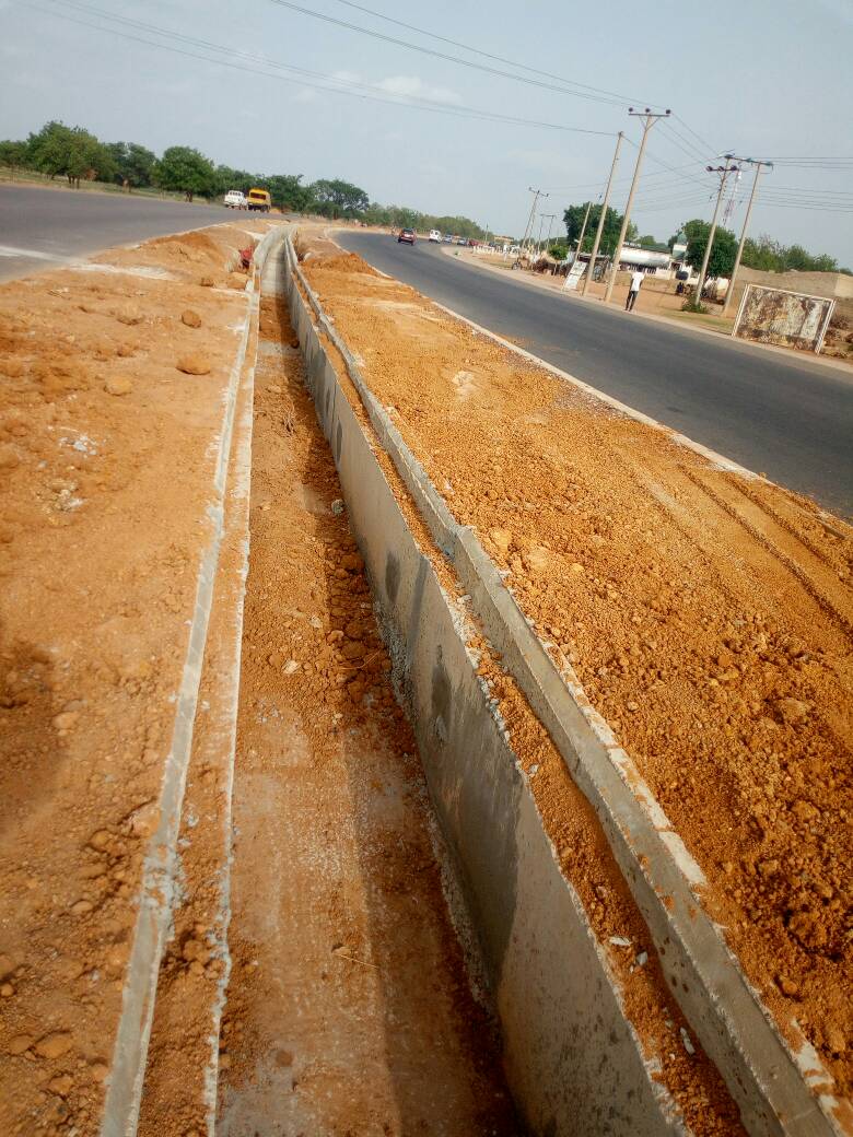 (8) CONSTRUCTION OF ROAD LINKING BARO PORT TO GULU TOWN IN NIGER STATEContractor: GR Building NigeriaContract Sum: N10.61bnCurrent Completion Level: 0.00%2020 SUKUK Payment: N3.0bnPROJECT COMMENCEMENTKms Covered (2020): 7.75km