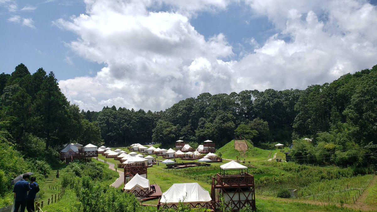 thefarm_katori's tweet photo. 今日はいいお天気ですね☀️
少し蒸し暑いのでこまめな水分補給はお忘れなくお楽しみください😁

#ザファーム
#ザファー��の日常
#グランピング
#キャンプ https://t.co/4ewvdhJ1pi