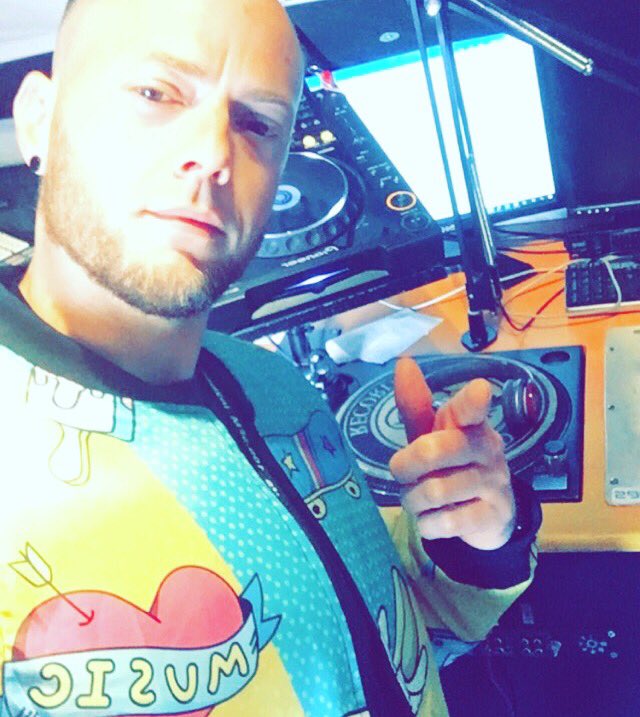 djelement80's tweet photo. https://t.co/yW4OglruEe