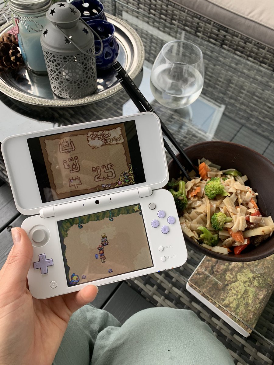 WinterDisa's tweet photo. Always a great start to a Sunday with #RPGCast and games 🤗 #JRPGJulyYears #JRPGJuly @RpgYears @RPGamer #MagicalStarsign https://t.co/7BNbln0ocW