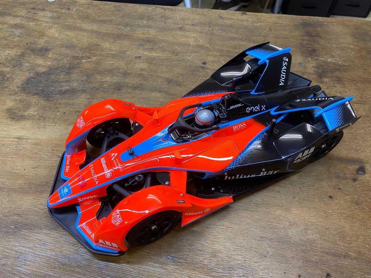オーム模型 V Tvittere Ohmツインサーキットより タミヤの新型rc 1 10rcフォーミュラ E Gen2 チャンピオンシップカラー Tc 01シャーシ デモカーが完成いたしました ﾟwﾟ ﾉ お手に取るのはもちろん 実際にサーキットで試走もできます ぜひツインサーキットで新たな