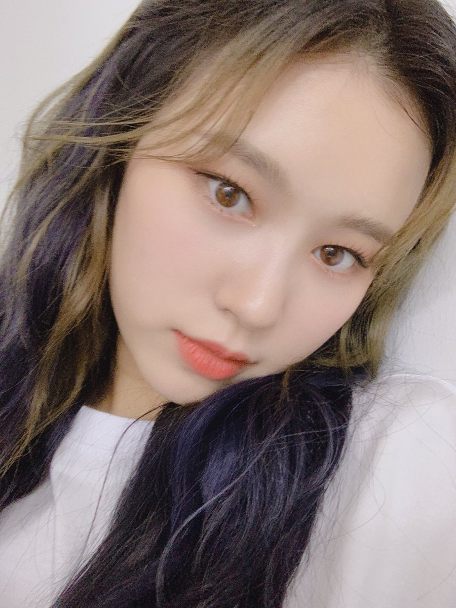 머리색이 뭐 이래
#엘리 #머리색 #키링 #맛저