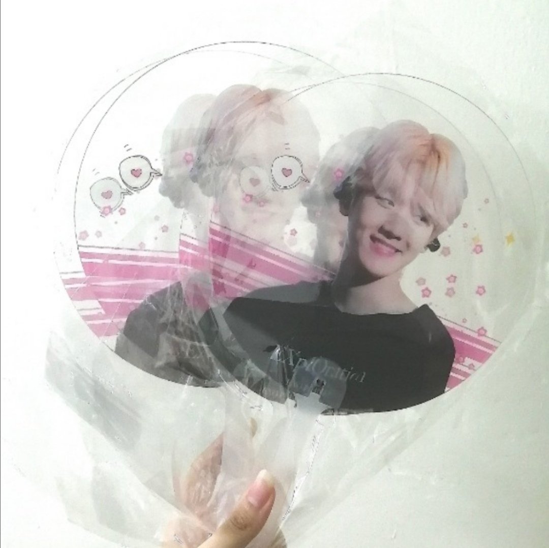 SallyDreamers's tweet photo. RM15 Baekhyu EXO Planet#5 Exploration Hand Fan
🍬 + RM4 with Baekhyun Keychain
(A:Baekhyun Channel / B: Sadali / C: SMile)
🍬 New with fan protector sticker
🍬 Rm8 (WM/EM)
@pasar_EXO @ExotradingMY @My_EXO
#exosale #exo #exomarket #exobuyandsell #exoexploration #baekhyun https://t.co/pWR7TtfQKM