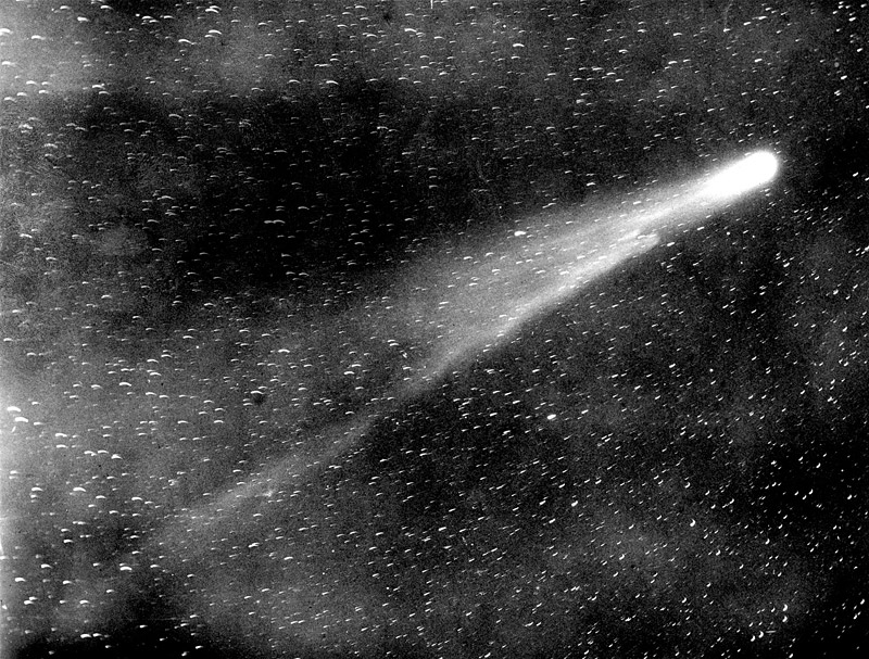 "Night of the 13th…first part of the night, a comet…"Halley’s Comet observed in a Babylonian Astronomical Diary from 87 BCE, in which it's also described as moving slightly “day beyond day”. This description is perhaps familiar to those who watched NEOWISE nightly this month?