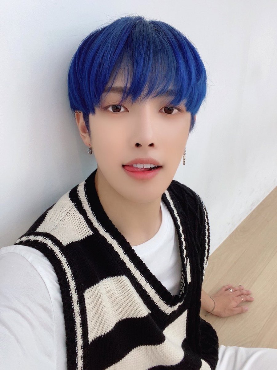 ATEEZofficial's tweet photo. [#홍중] 에이티니~ 곧 봐요😍
#ATEEZ #에이티즈 https://t.co/9Cpe6B6YsR