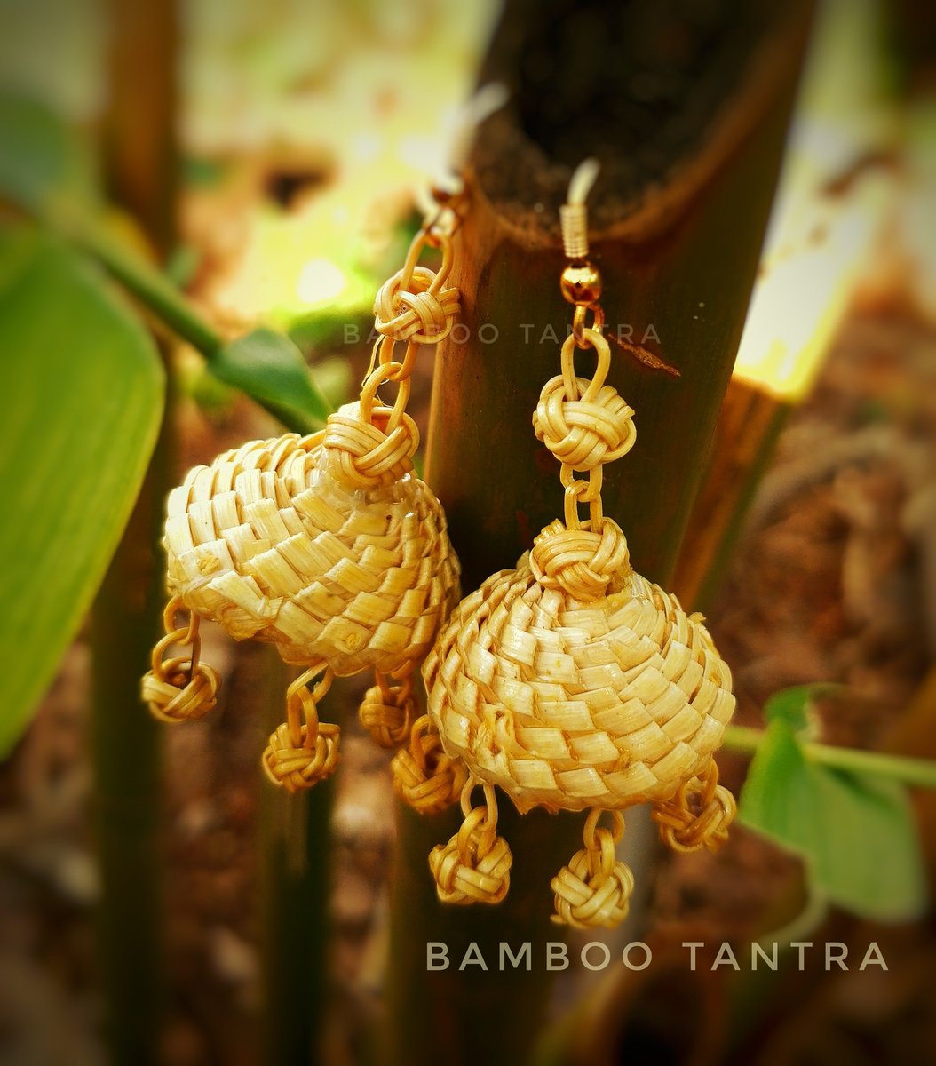 JHUMKA!
Every intricately designed handmade Bamboo Jhumka
JE120H35
#Jhumka #bamboojewellery #bamboo #bambooearrings #Bambooartisans #artisansofindia #handmadeIndia #handcrafted #bamboocraft #ecofriendlyjewellery  #handicrafts #zumka  #bamboojhumka #supportartisans #supportsmall